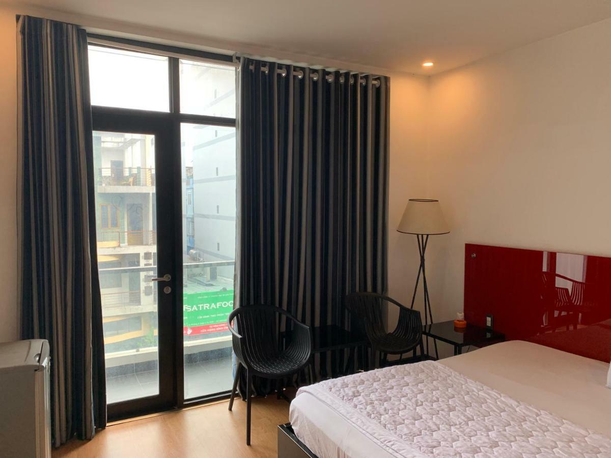 Gia Huyen Hotel Hô Chi Minh-Ville Extérieur photo